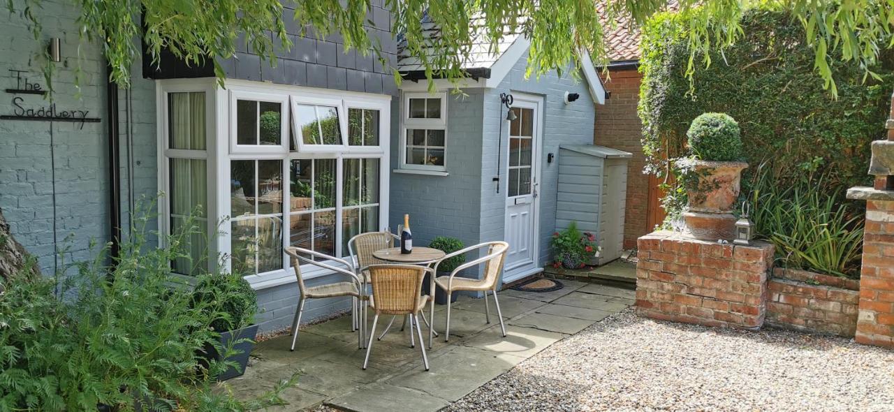 The Saddlery Holiday Cottage - Near Wolds And Coast North Thoresby Exterior photo