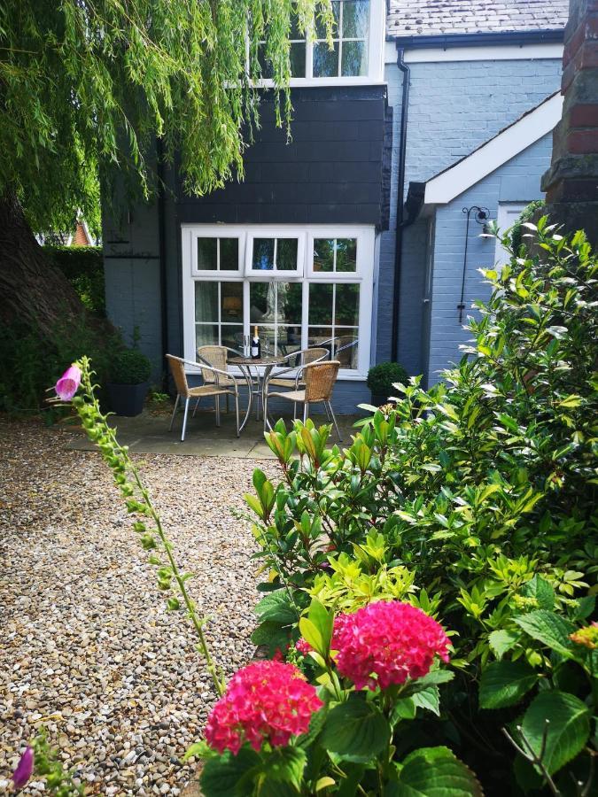 The Saddlery Holiday Cottage - Near Wolds And Coast North Thoresby Exterior photo